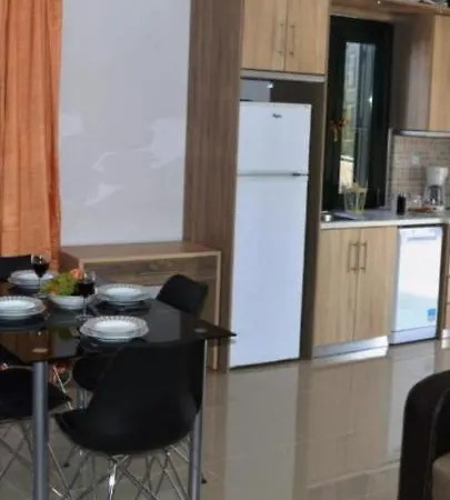 Esyali Mustakil Ev Marmaris